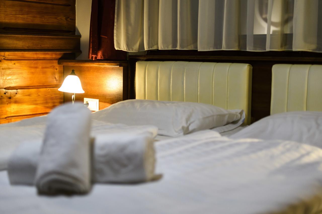 Hotel Gasthof Zum Jaegerwirt Mariazell Esterno foto