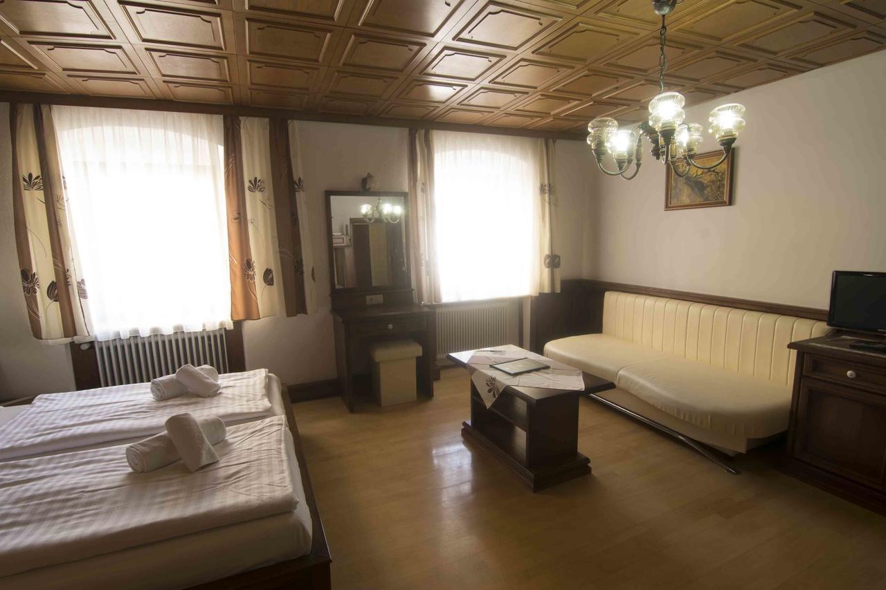 Hotel Gasthof Zum Jaegerwirt Mariazell Esterno foto