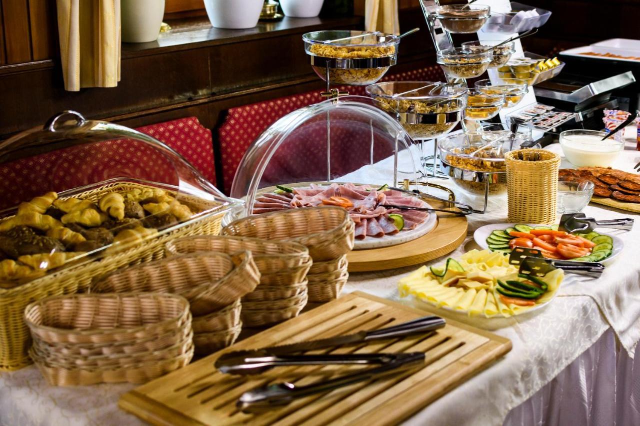 Hotel Gasthof Zum Jaegerwirt Mariazell Esterno foto